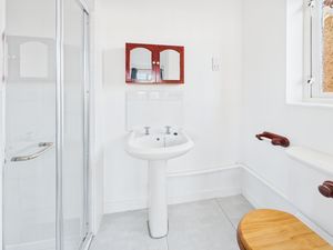 Photo 7- click for photo gallery